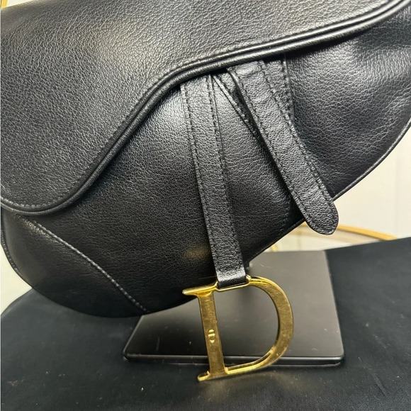 Christian Dior Saddle Bag - Picture 13 of 16